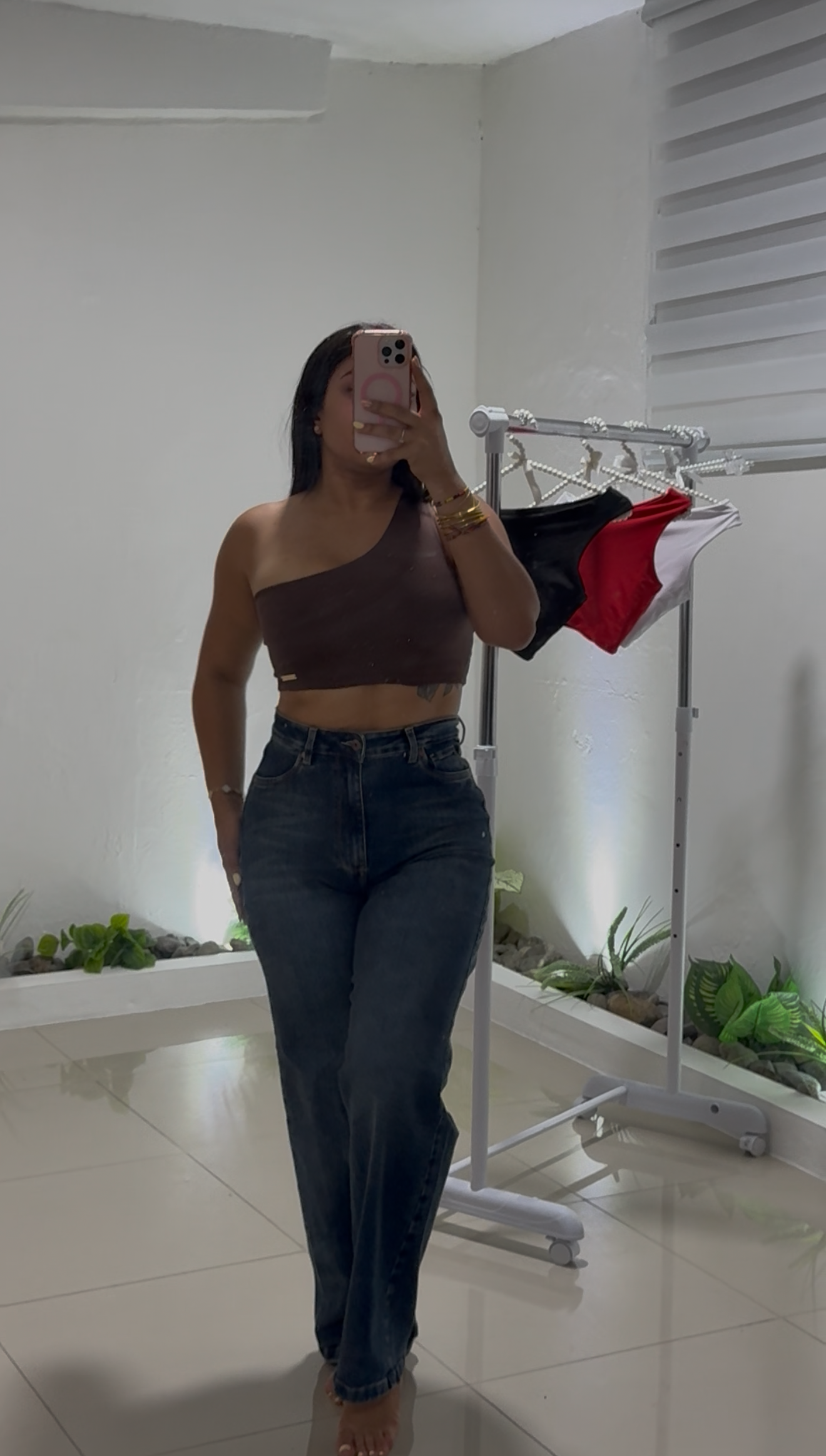 Crop One Shoulder