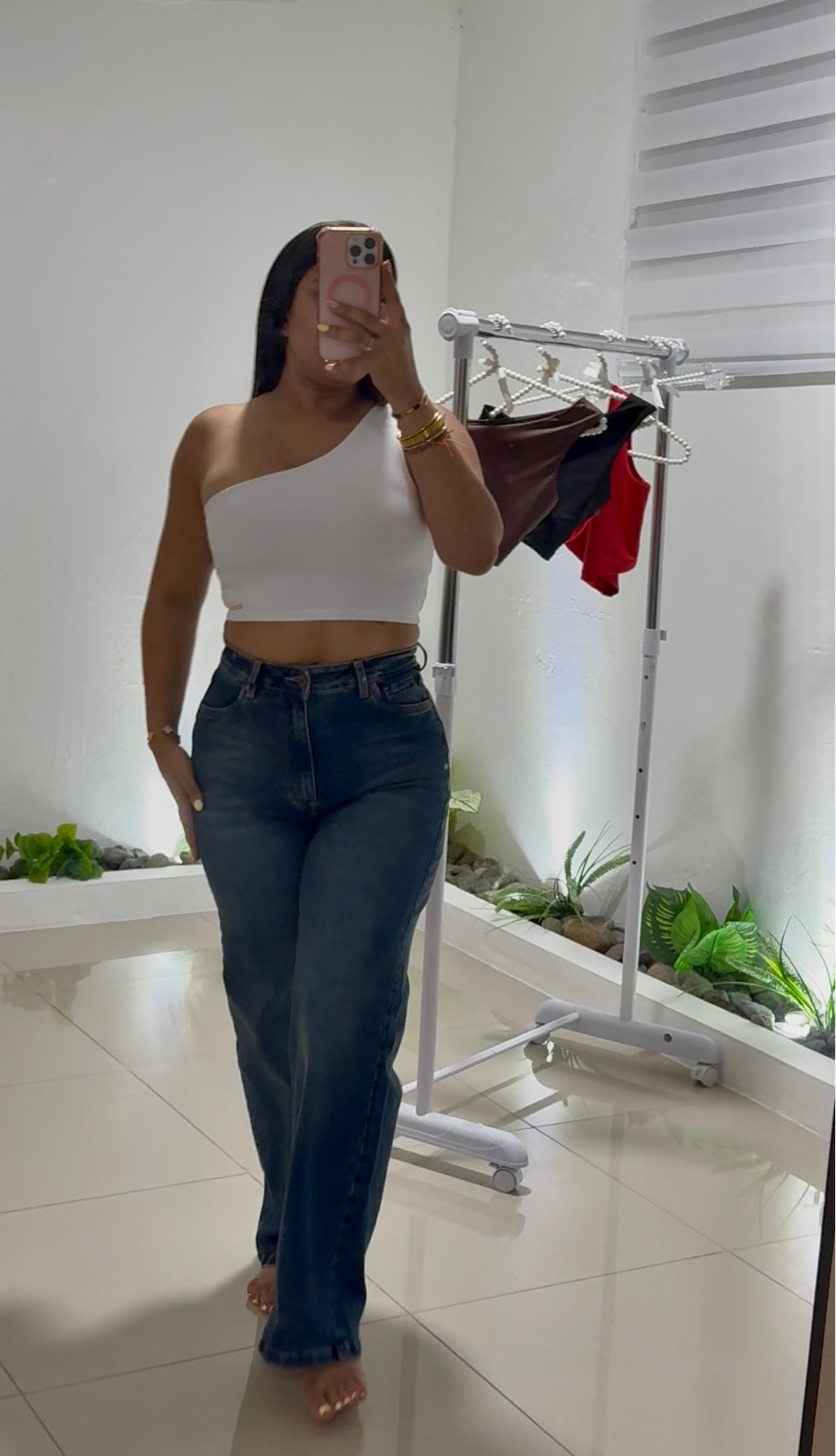 Crop One Shoulder